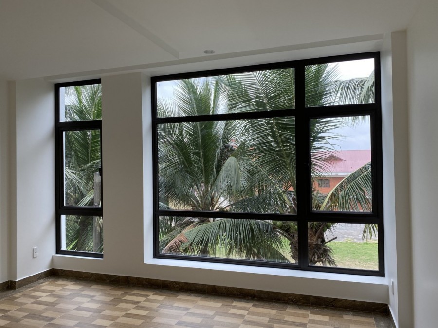 Nhà 4 tầng ngay Big C tầm view vô hạn đường Lê Hồng Phong, hướng Đông Nam, giá 3.65 tỷ