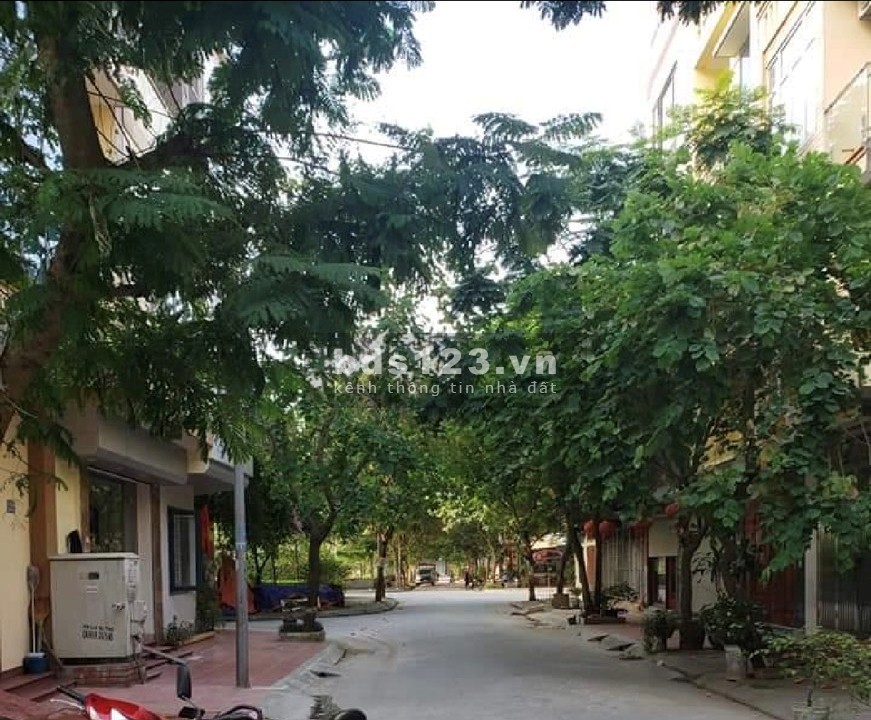 Bán nhà Phân Lô Khu đô thị Xa La Kinh Doanh tốt ô tô tránh dt 80m2 5 tầng nhỉnh 8 tỷ