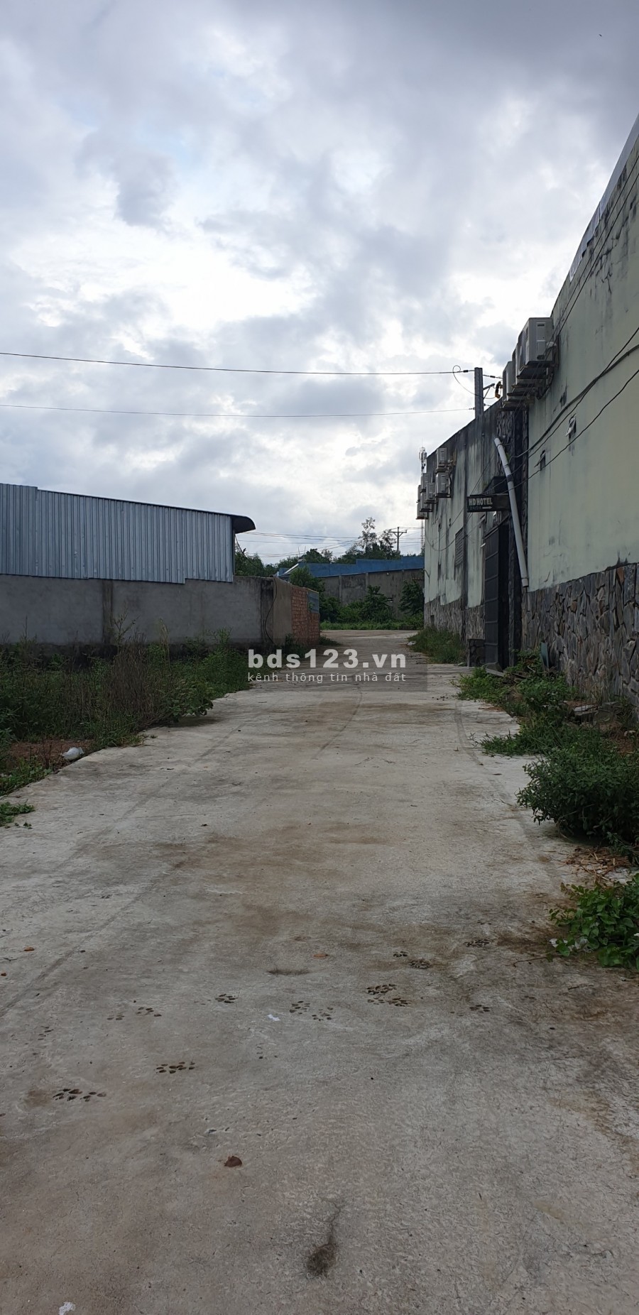 Bán lô đất xã Phước Thuận đường ô tô, giá chỉ 1.1 tỷ, liên hệ 0909196325, diện tích 175m2