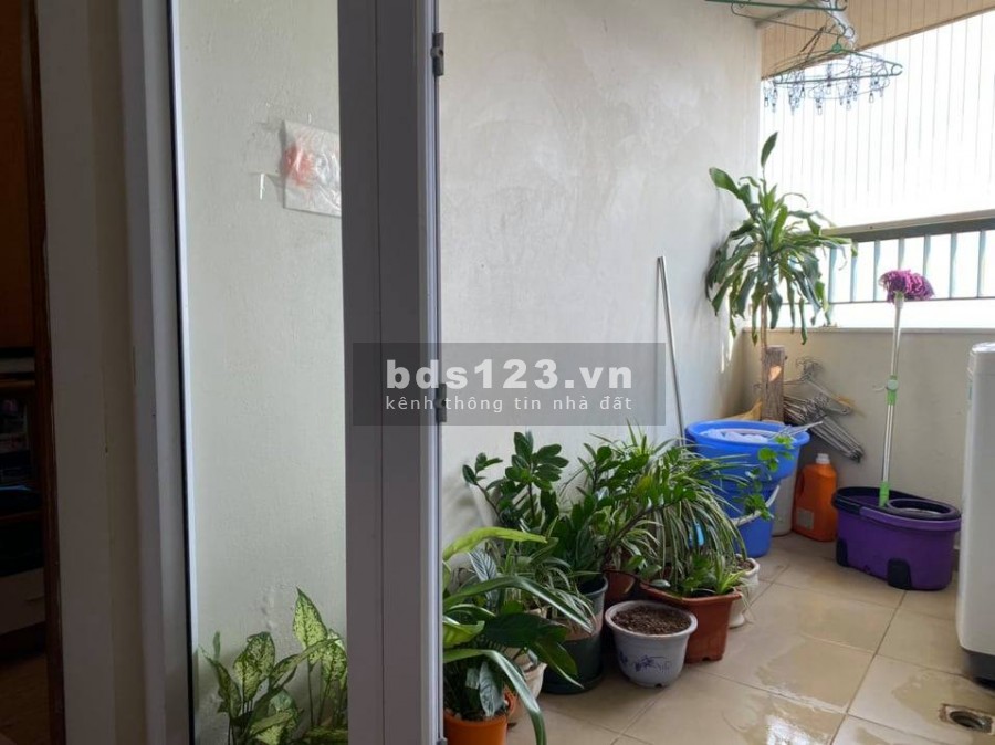 Cần bán căn hộ tầng 39 toà Victoria Văn Phú, 2 phòng ngủ, sổ đỏ chính chủ, giá 1.75 tỷ