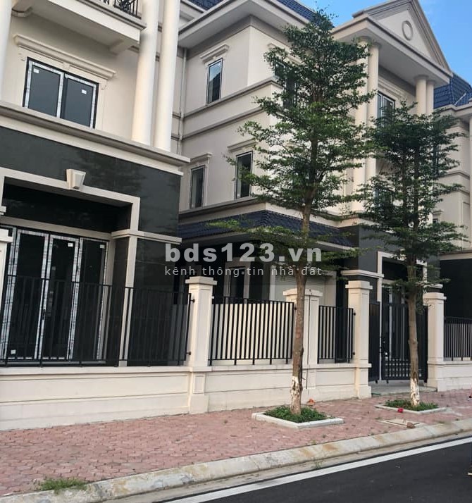 Bán Biệt thự đẳng cấp diện tích 230m2, đúc 4 tầng giá bán 16.5 tỷ. Rẻ nhất Quận Hà Đông