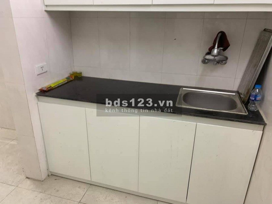 Bán nhà nguyên căn đường Trương Định, diện tích 26m2, giá nhỉnh 1 tỷ, giá bao tốt