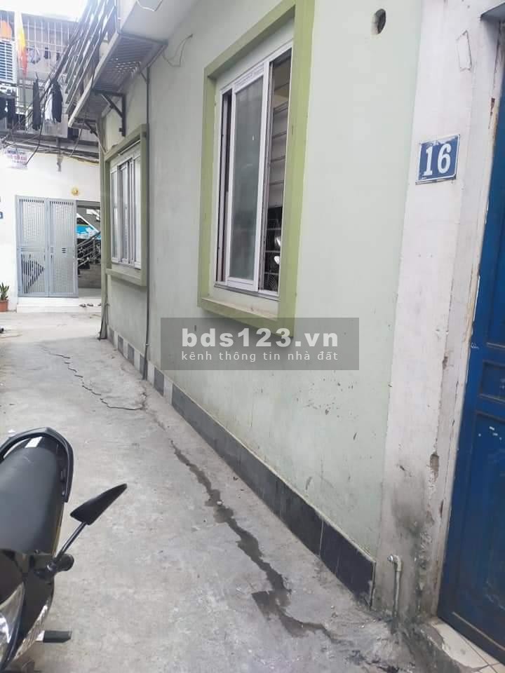 Chủ cần bán đất tặng nhà cấp 4 mặt ngõ rộng Vĩnh Hưng Quận Hoàng Mai giá chỉ hơn 1 tỷ