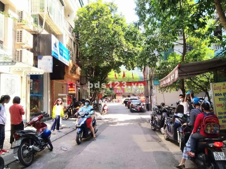 Bán nhà phố Tân Thụy, Long Biên, diện tích 38m2, 5 tầng, giá 3 tỷ. Đường Ô tô và kinh doanh