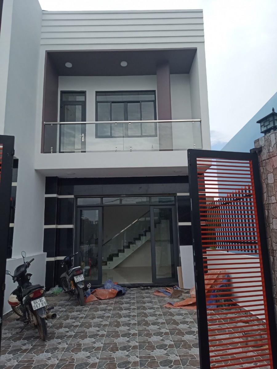 Chỉ cần thanh toán 1 tỷ 450 triệu nhận ngay nhà lầu để ở, có ngân hàng hổ trợ trả góp lên đến 80% giá trị nhà