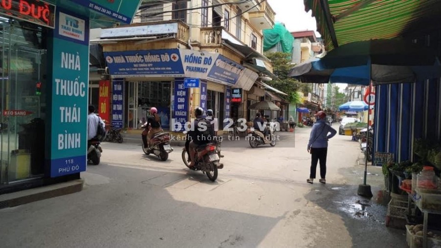 Chính chủ cần bán mảnh đất dt 40m2, Phú Đô, đất vuông đẹp như phân lô, giá bán chỉ 2 tỷ