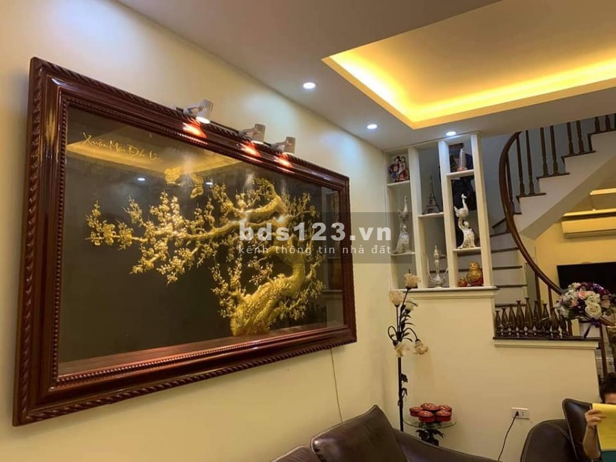 Bán nhà Thái Hà tặng nội thất đẹp lung linh diện tích sử dụng 45m2 5 tầng giá bán 5.2 tỷ
