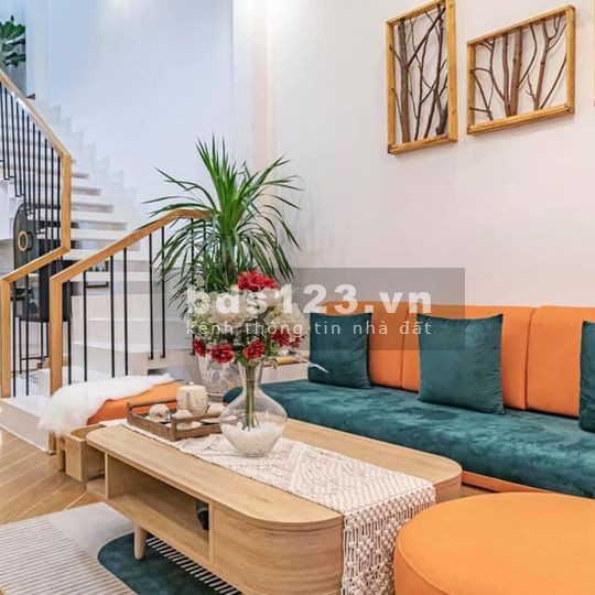 Bán nhà Nguyễn Văn Cừ, Gia Thụy 43m x 5T, gần phố, ở luôn chỉ 3.4 tỷ 0888868583