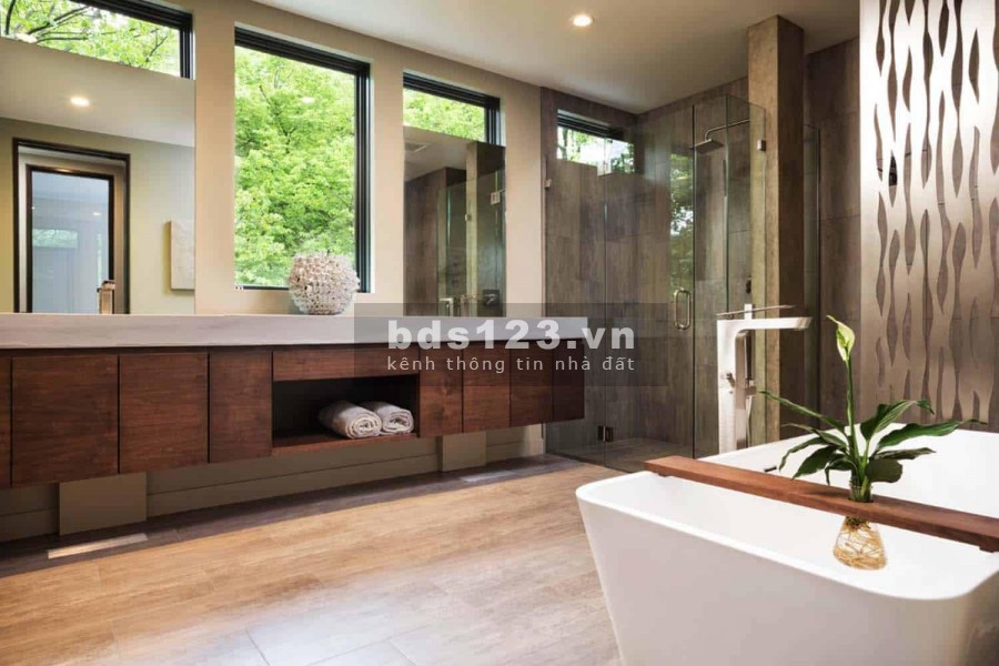 Bán nhà phố Phương Mai, ô tô đỗ cửa vài bước ra hồ vừa ở ừửa kinh doanh, dt 48m2, giá tốt