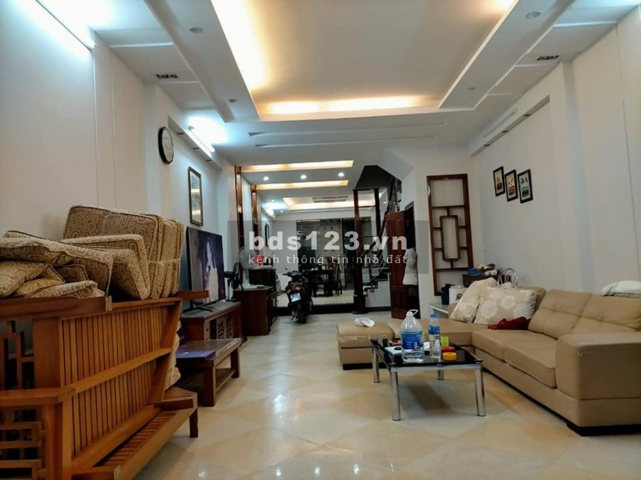 Hàng hiếm nhà đẹp Mỹ Đình Đình Thôn ô tô, vào ở sướng 5 tầng khu dân trí cao, sổ sẵn