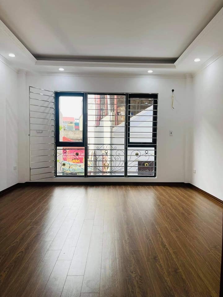 Bán nhà mặt ngõ 25 Hoàng Quốc Việt, Quận Cầu Giấy PLô ôtô vào nhà 41mx5T 6.9 tỷ 0902224679