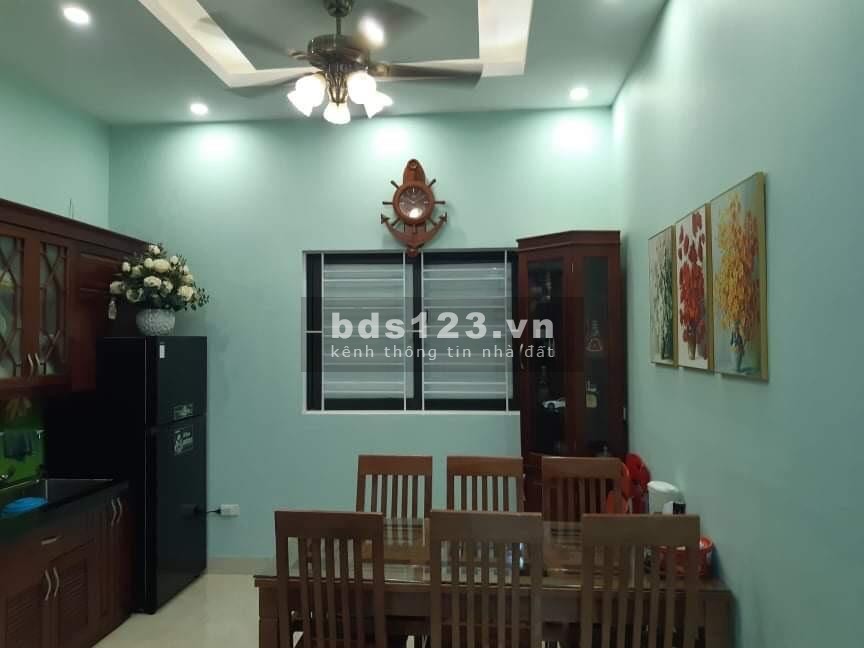 Bán nhà đường Hoàng Văn Thái, Thanh Xuân, dt 49m2, ô to đỗ cửa, giá bán 3.4 tỷ