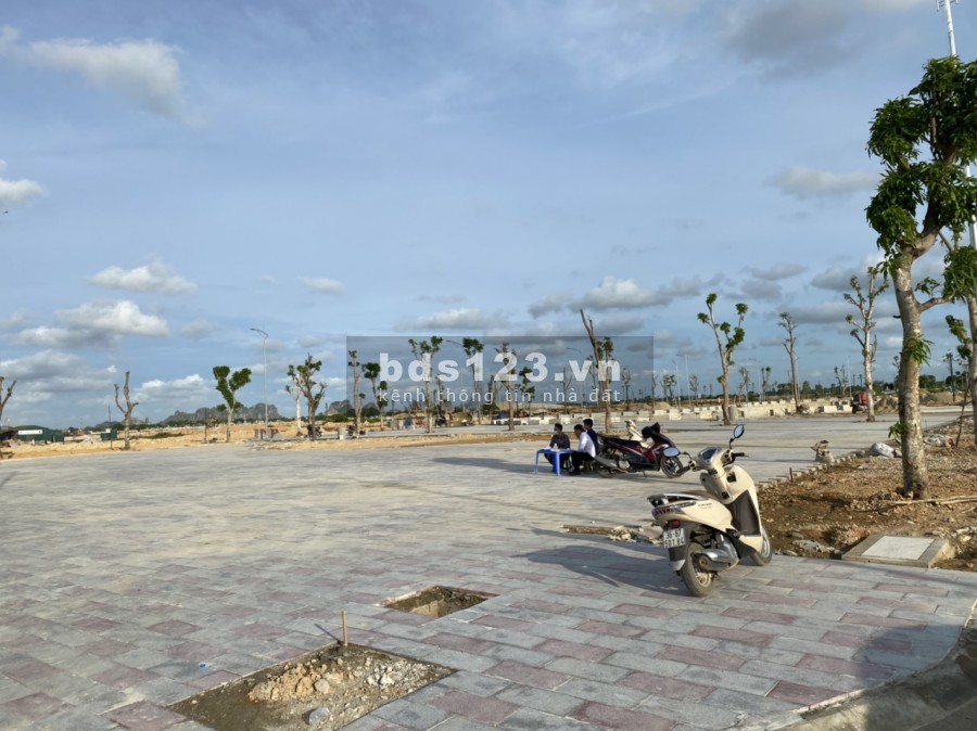 Bán Lô sẻ khe Đông Khê. Đông Sơn Cách Cao Tốc Bắc Nam 500m và 10 phút di chuyển đến TP Thanh Hóa