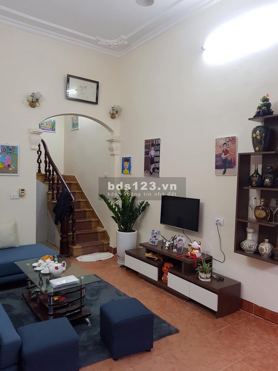 Bán nhà nguyên căn Quận Ba Đinh đúc kiên cố 4 tầng, dtsd 27m2, giá bán nhanh 3.6 tỷ