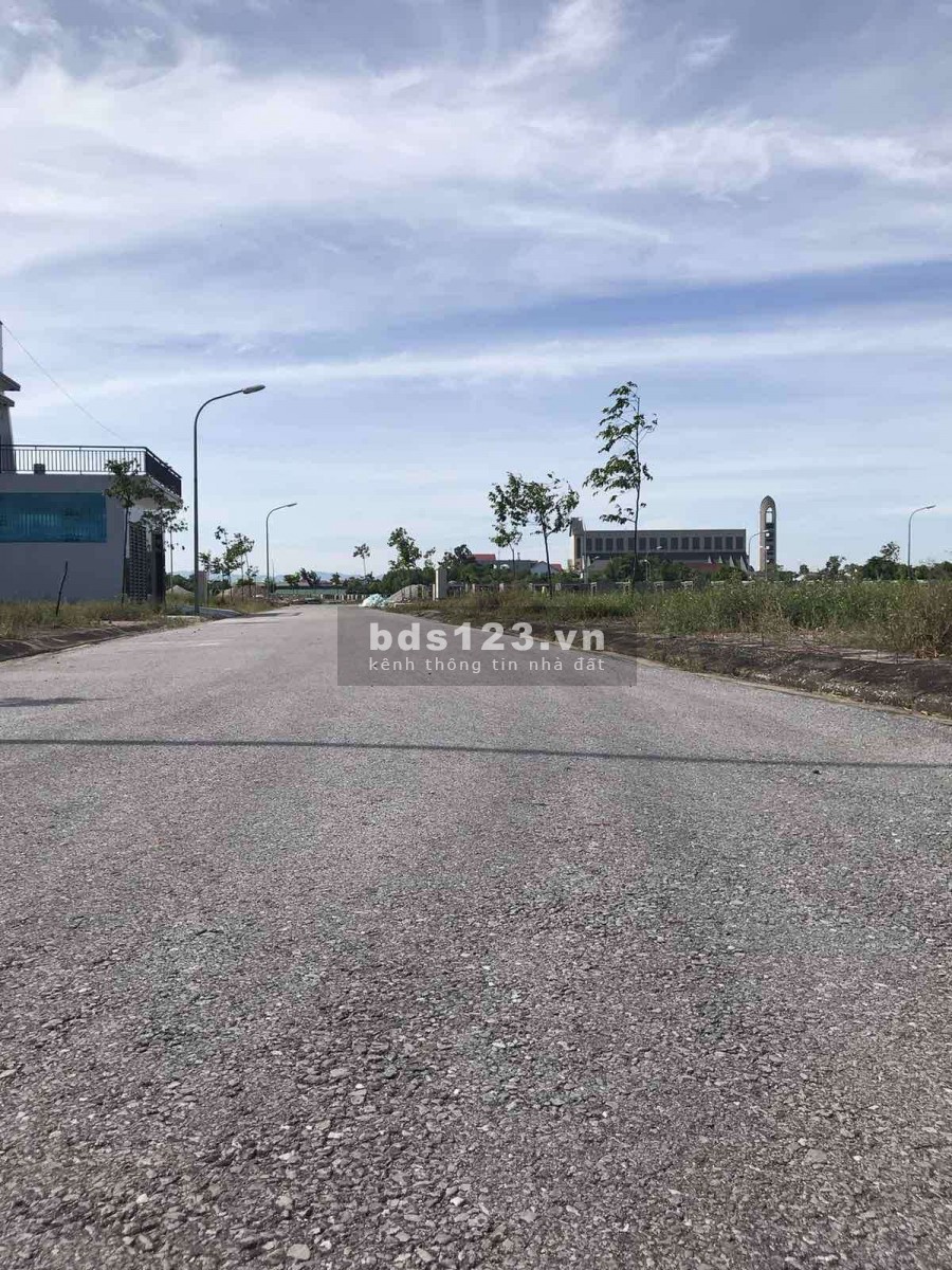 Đất đẹp xây nhà xóm 5 Nghi Phú, pháp lý rõ ràng, xây dựng tự do, lh 0944287777