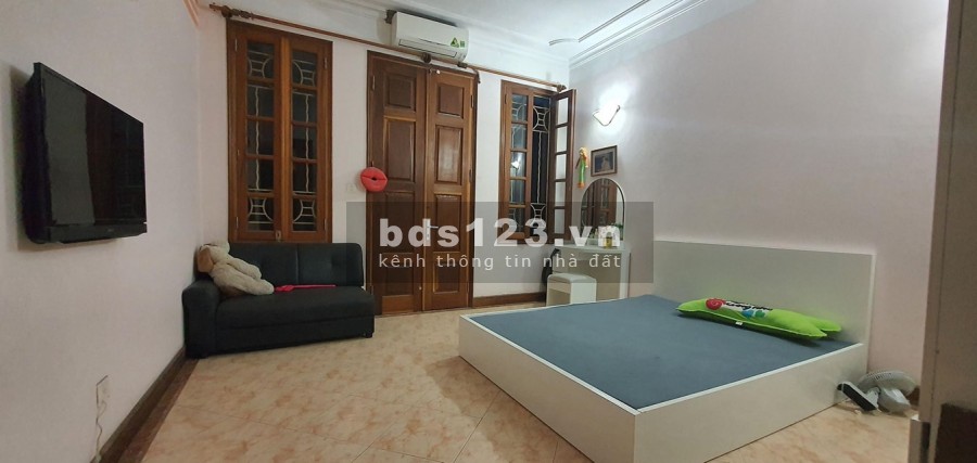 Bán nhà diện tích 79m2 5 tầng phố Đồng Me, Nam Từ Liêm, ô tô, kinh doanh, giá bán 12 tỷ
