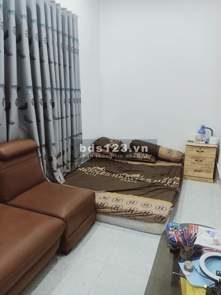 Bán nhà quận 10 diện tích sử dụng 34m2 ô tô nở hậu, giá bán 5.8 tỷ liên hệ 0799149230