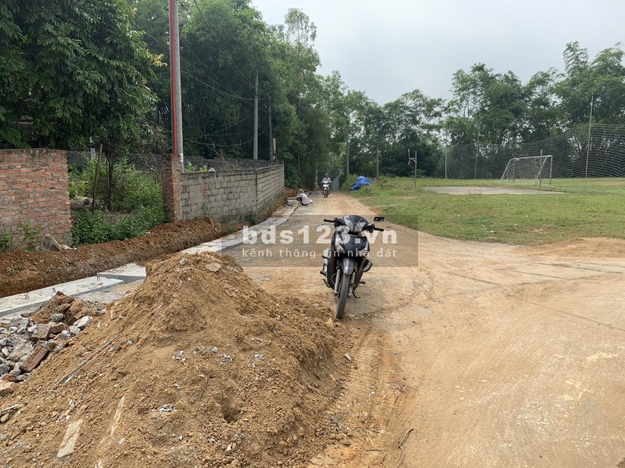 Bán bất động sản ven Đô Sơn Tây Hà Nội sổ đỏ trao tay, giá rẻ nhất mùa dịch chỉ 2.2 triệu/m2