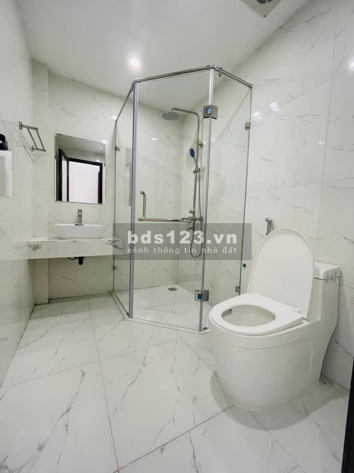 Bán nhà nguyên căn ngõ 355 Xuân Đỉnh xây mới kinh doanh dt 40m2, 5 tầng, mt giá 3.8 tỷ