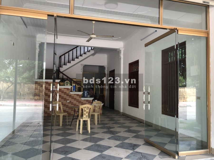 Bán nhà nguyên căn diện tích 75m2, đường Ngô Gia Tự cần bán gấp, đúc 3 tầng kiên cố