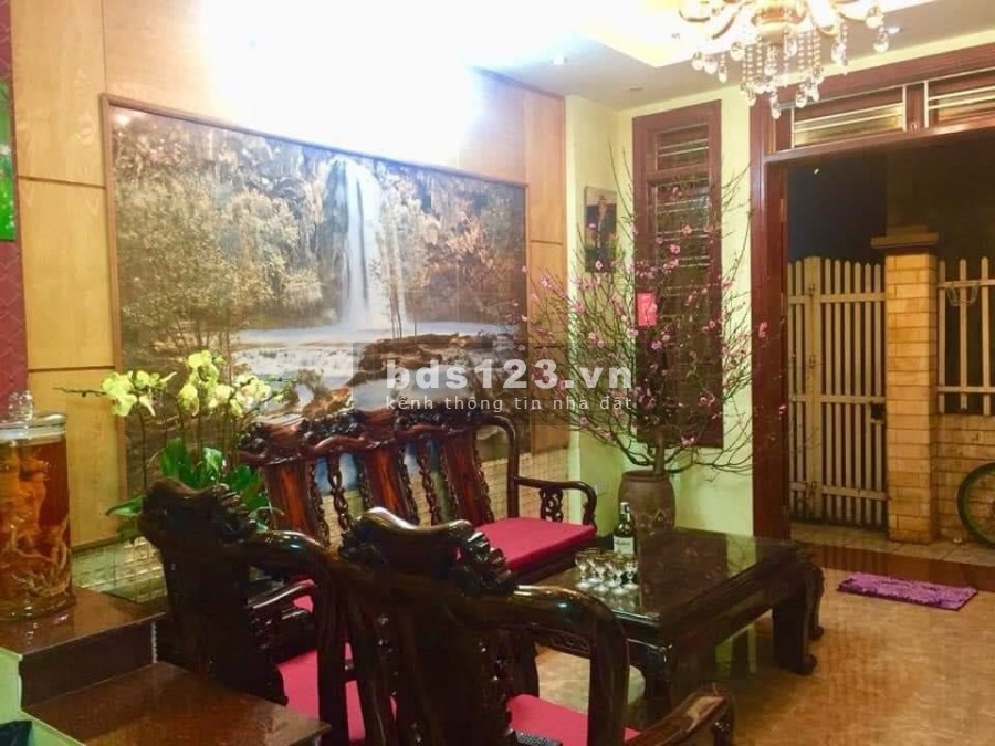 Bán nhà Trần Cung, Quận Bắc Từ Liêm, diện tích sử dụng 57m2, giá bán 4 tỷ 75, sổ sẵn