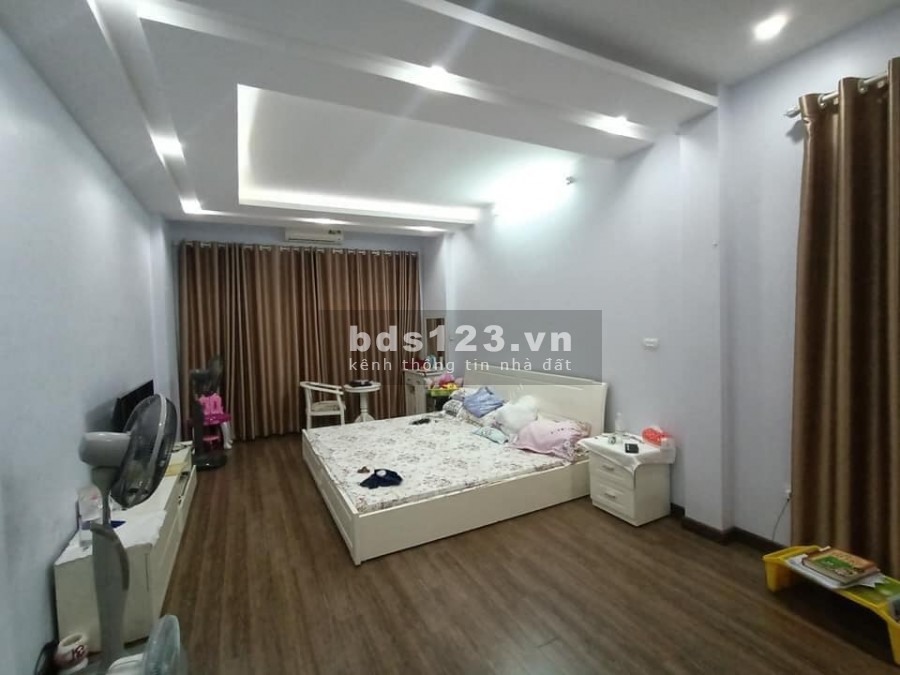 Bán nhà phố Nguyễn Cao, nhà đẹp quá diện tích sử dụng 42m giá tốt 4 tỷ thương lượng
