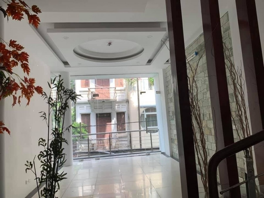 Bán nhà mặt ngõ Trần Quốc Hoàn Cầu Giấy 54mx4T Mt 4.2m 5.5 tỷ 0902224679