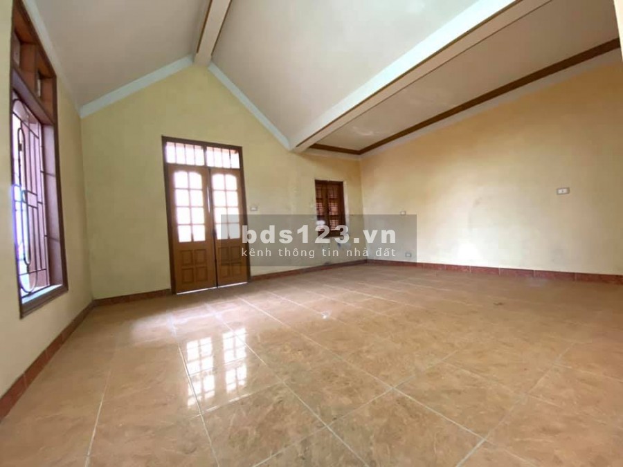 Nhà mặt phố Kẻ Tạnh, diện tích 168m, rộng 7m, 4 tầng kinh doanh, giá bán nhanh 12 tỷ