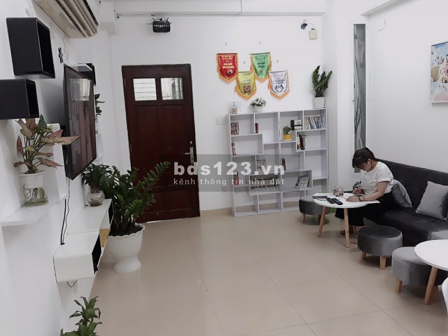 Cho thuê kí túc xá giá rẻ Quận 10 Giá 950.000 đ/tháng( Ưu đãi tháng đầu tiên) tiện ích đủ