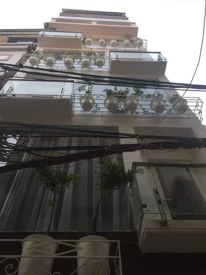 CCMN Cầu Giấy. Dòng tiền 1.2 tỷ/năm dt 100m2, mặt tiền khủng, Sổ chính chủ. Giá 10.x tỷ
