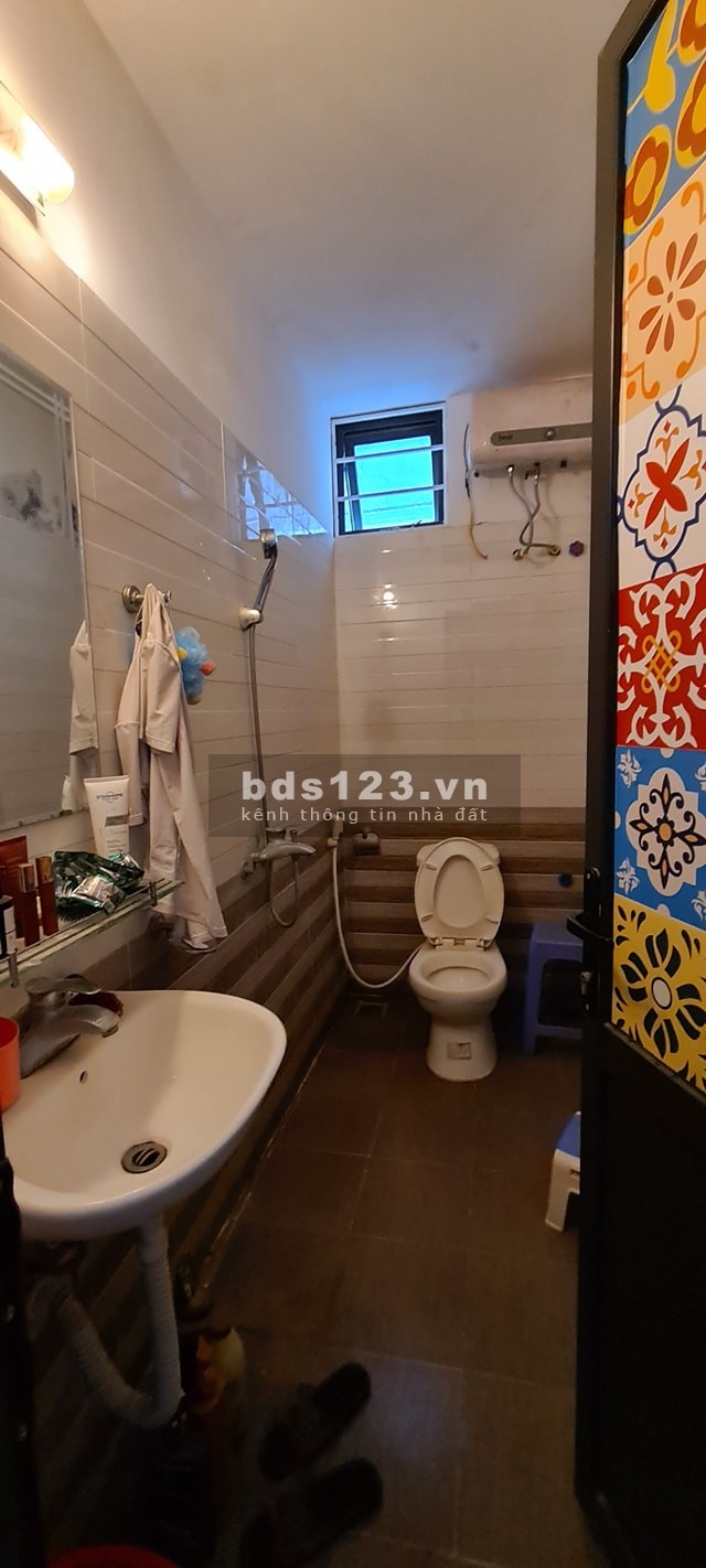 Bán Nhà: Đa Sỹ, Hà Đông, nhà đẹp, an sinh đỉnh, diện tích sử dụng 35m2 giá bán 3 tỷ