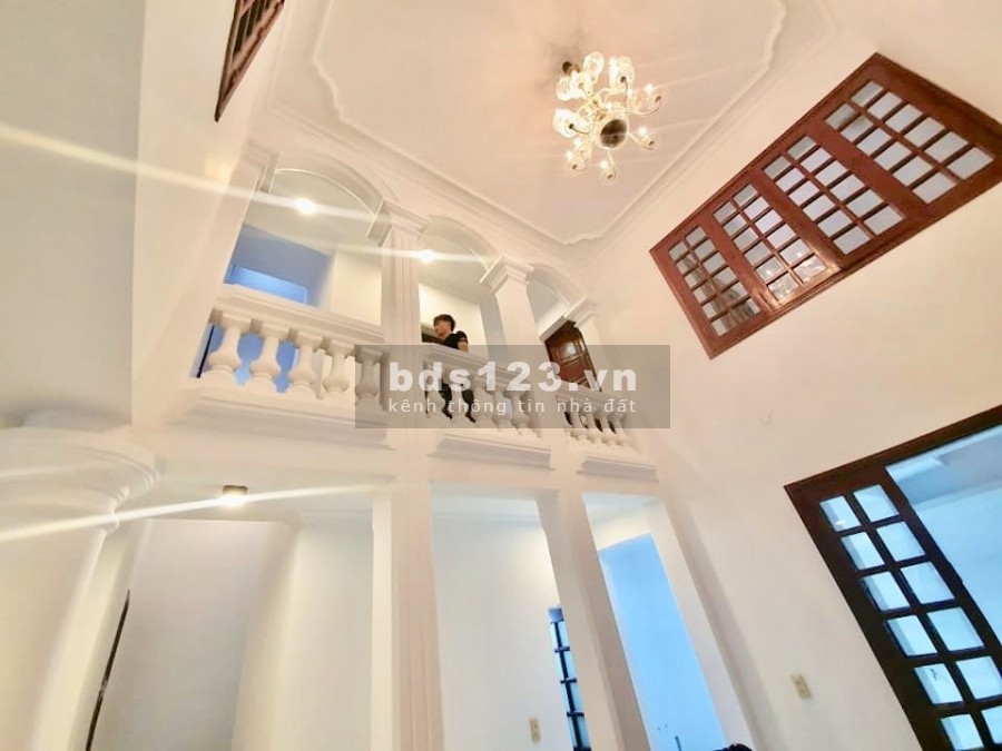 Covid chỉ 6 tỷ có ngay nhà 90m2 phân lô ô tô đỗ phố Lạc Trung Hai Bà Trưng 0944523668