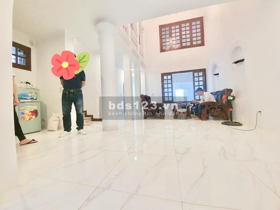 Covid chỉ 6 tỷ có ngay nhà 90m2 phân lô ô tô đỗ phố Lạc Trung Hai Bà Trưng 0944523668
