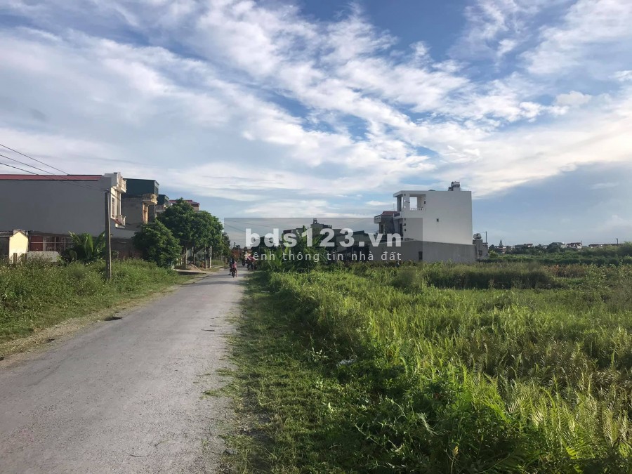Bán đất mặt đường Lương Như Học, TP HD, dt 100m2, mt 5m, chuẩn bị làm đường, đầu tư