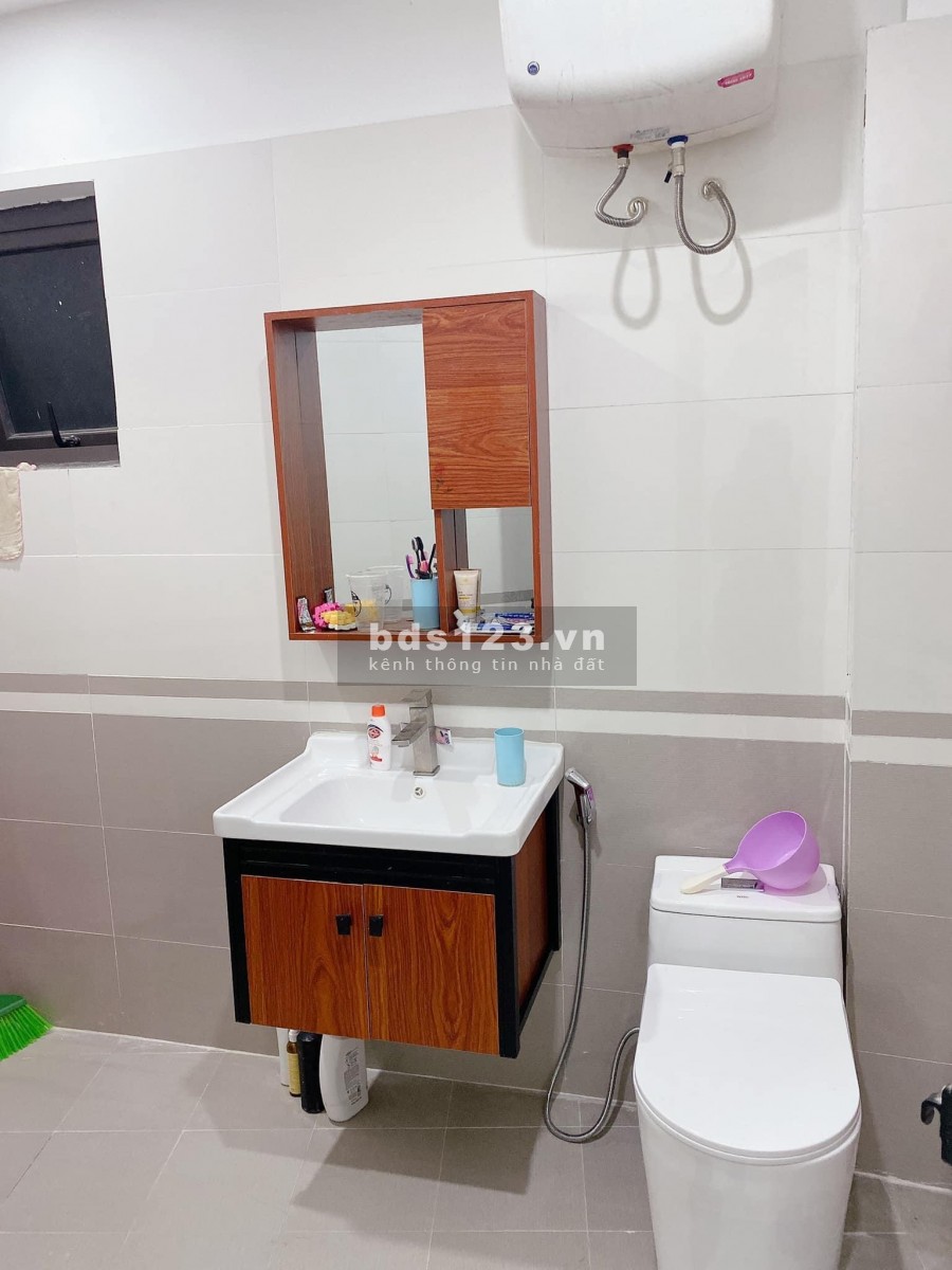 Bán nhà La Khê Hà Đông lô góc cách đường ô tô 50m, nhà đẹp ở sướng, dt 35m 4 tầng 2,7 tỷ
