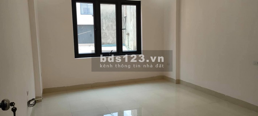 Phố Lụa Vạn Phúc Quận Hà Đông, đúc kiên cố 5 tầng diện tích 30m2, giá bán 3.1 tỷ