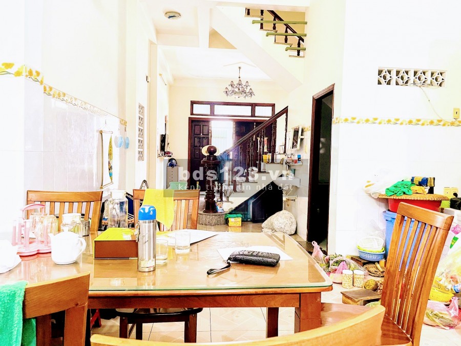 Bán Nhà phường 12 Quận Gò vấp đúc 3 tầng đường Đỗ Thúc Tịnh diện tích 70m2 giá rẻ