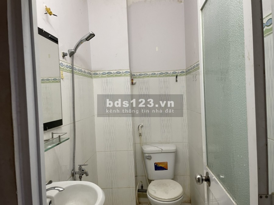 Cho thuê nhà hẻm Quang Trung, P10, Gò Vấp, dt 4x9m, 1 trệt, 2 lầu, giá 8 triệu/tháng