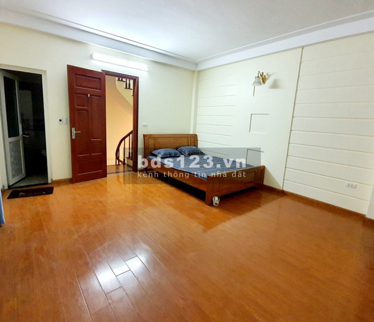 Bán nhà Phương Canh, lô góc ô tô nội thất diện tích 35m2, 5 tầng mt rộng, giá chỉ nhỉnh 3 tỷ