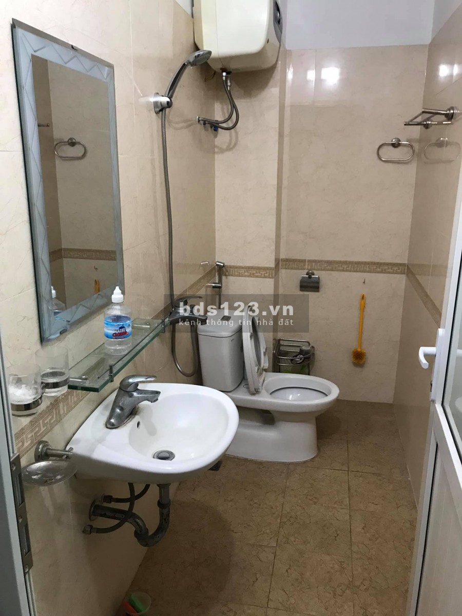 Bán nhà Doãn Kế Thiện ba gác, thông, giá bán 5,4 tỷ, liên hệ xem nhà 0386420890