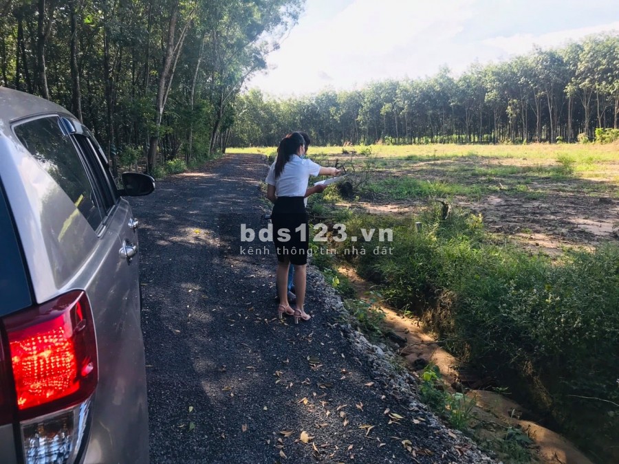 Bán đất xã Phước Bình giá 1.4 triệu/m2, cách sân bay Long Thành 4km, pháp lí chính chủ