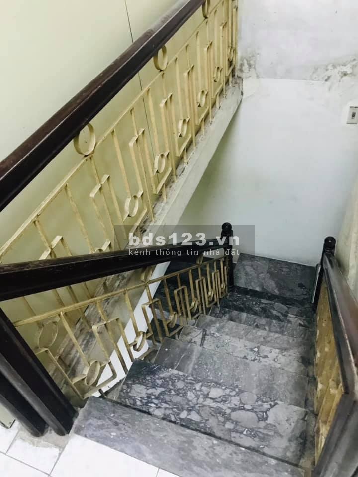 Bán nhà nguyên căn Bạch Đằng Quận Hai Bà Trưng, dt 73m2, 3 tầng, giá 4 tỷ, chia lô đầu tư