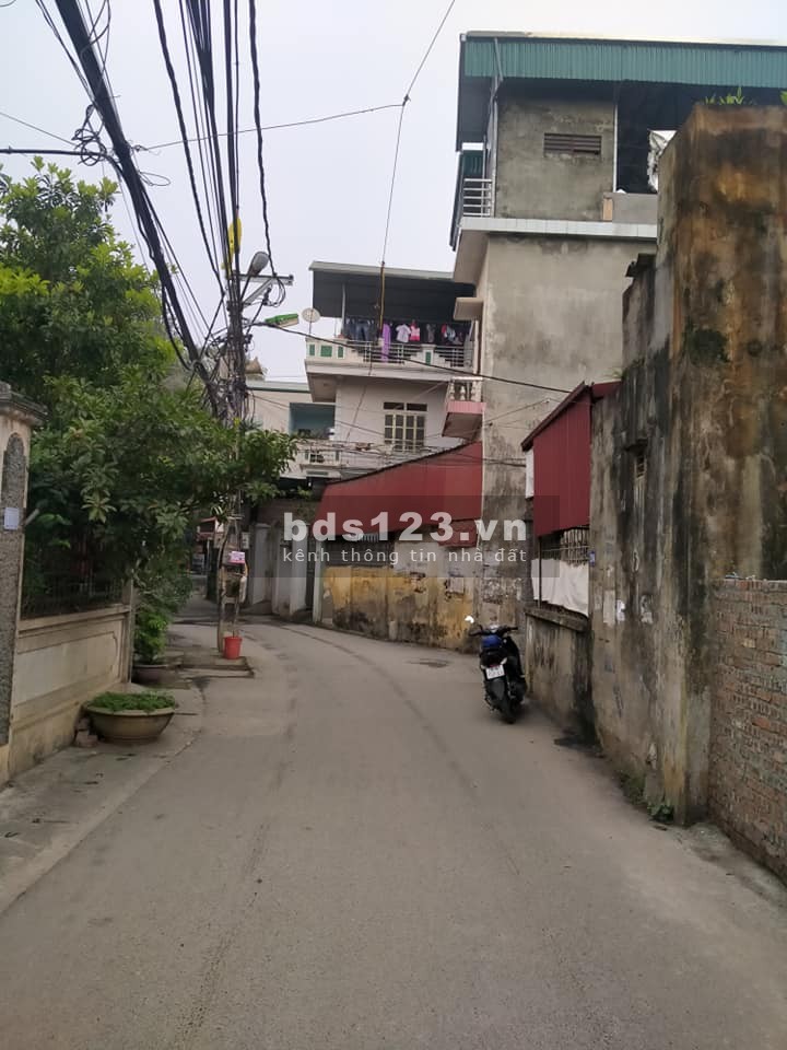 Bán nhà mặt phố Dương Nội dân trí cao, kinh doanh đỉnh dt 33m2, giá 2.55 tỷ, lh 0973525668