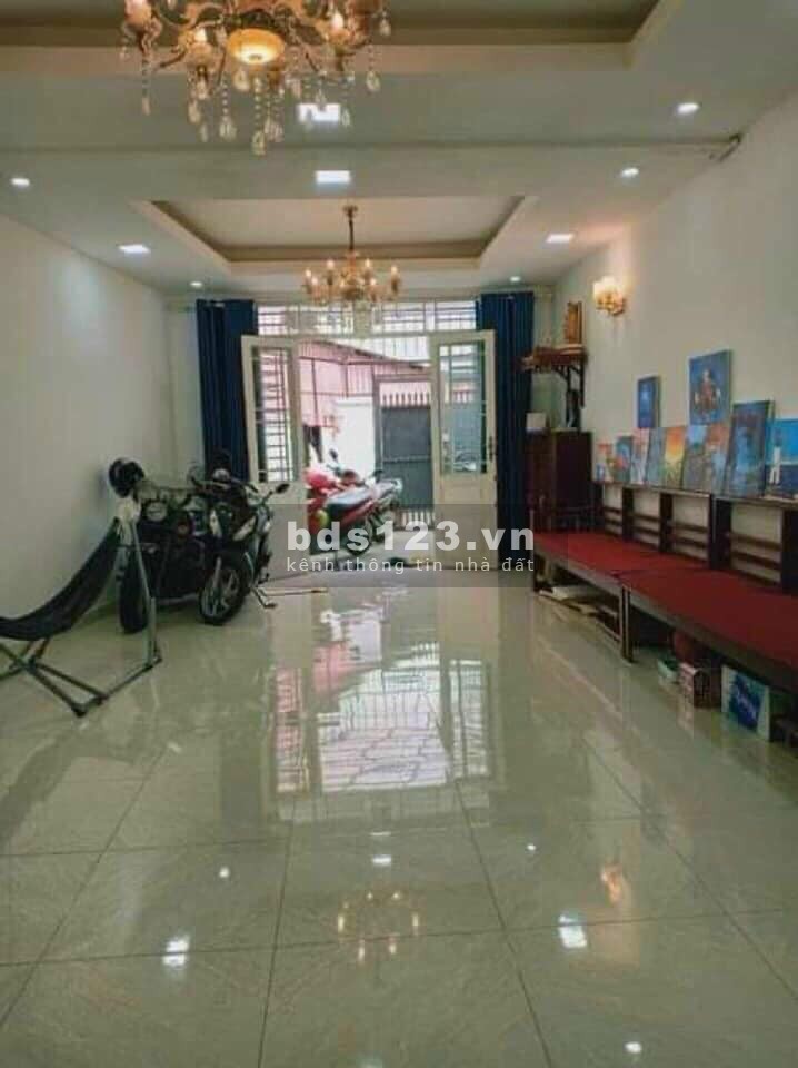 Căn nhà đón lộc, Hẻm kinh doanh, đường Âu Cơ, Tân Bình, diện tích sử dụng 44m2, giá hời