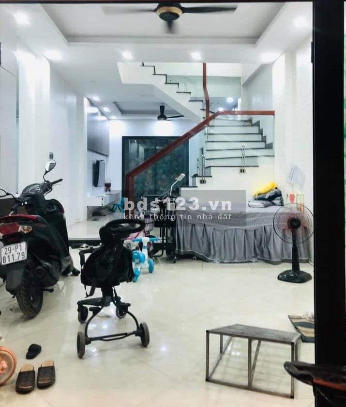 Bán nhà Phân Lô Xa La, Phùng Hưng dtsd 40m2, 4 tầng, tặng nội thất, giá bán 3.05 tỷ