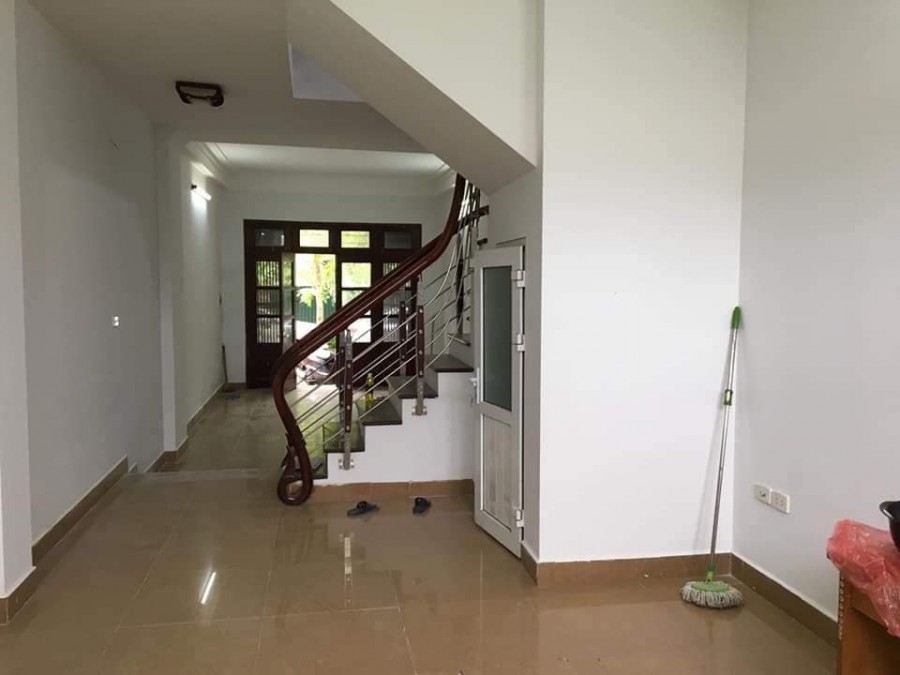 Bán nhà mặt ngõ Đặng Thùy Trâm Cầu Giấy Ôtô KD ở ngay 55mx4T 5.6 tỷ 0902224679