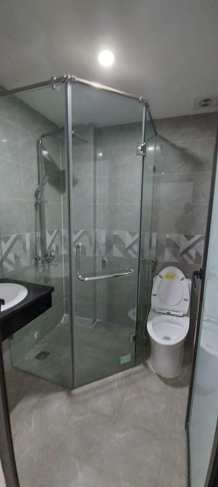 Hàm Nghi - Mỹ Đình, đúc kiên cố 6 tầng diên tích sử dụng 40m2, ô tô đỗ cửa, kinh doanh, 6 tỷ