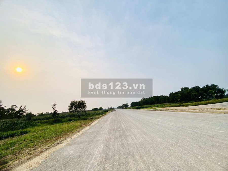 Đất đẹp Đồng Dâu, đường 36m tiềm năng đầu tư, trục quy hoạch đẹp liên hệ 0944287777