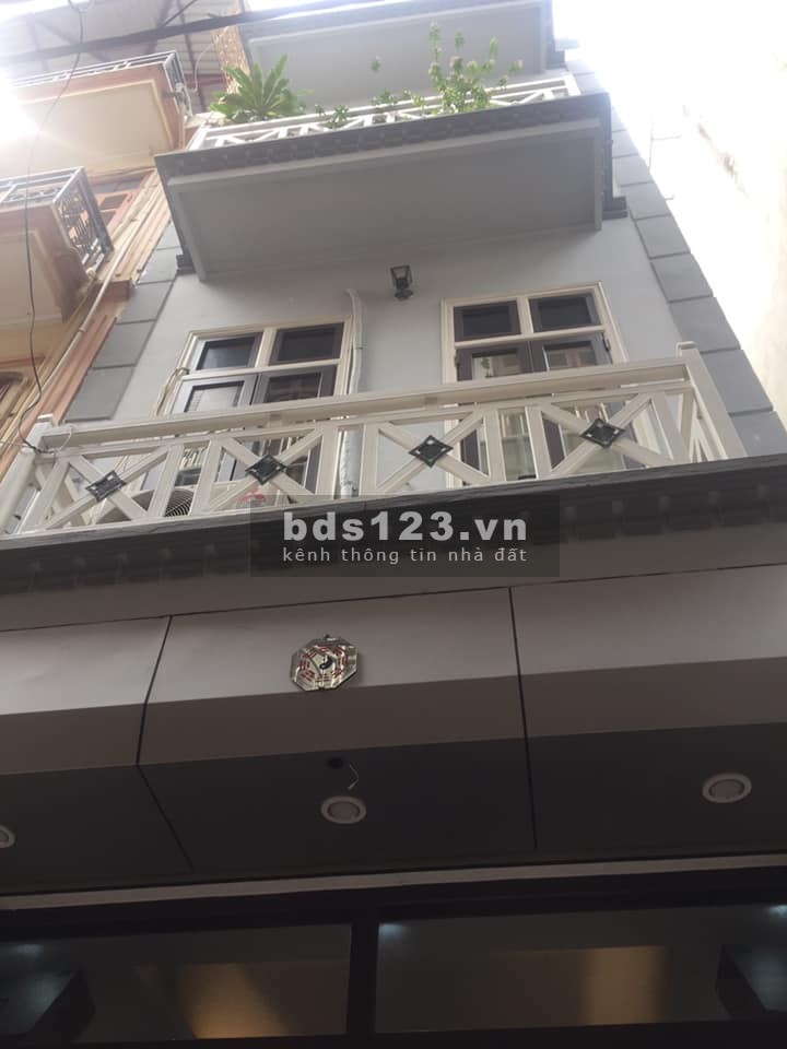 Bán Nhà Hoàng Mai, Tân Mai, dòng tiền tốt, 50m2, 3.99 tỷ