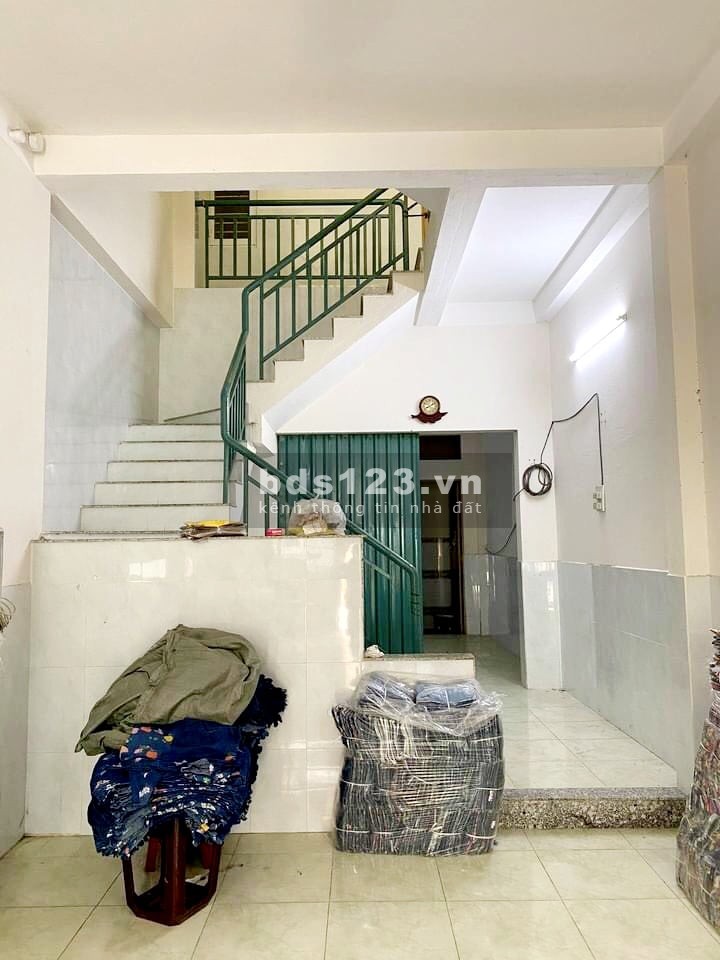 Bán nhà ngay Aeon Tân Phú, dtsd 80m2 (4x20), 4 Tầng, hẻm xe hơi Quận Tân Phú, lhcc